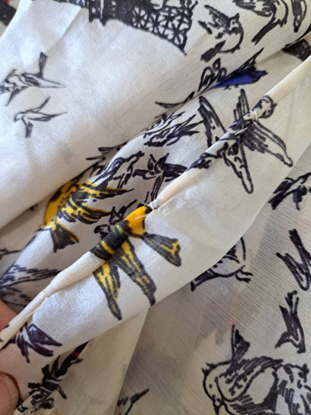 Silk Eiffel Tower Scarf Birds Parisian AngedOr Design Lightweight Paris Luxury - Picture 12 of 12